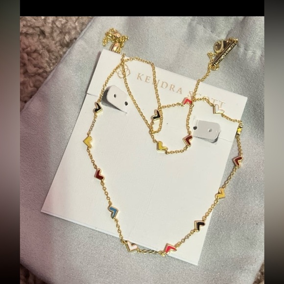- Haven Heart Gold Strand Necklace in Multi Mix from Kendrascott - new - Picture 5 of 10